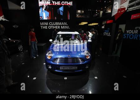 Bildnummer: 52507647 Datum: 20.04.2008 Copyright: imago/Xinhua Mini Cooper Clubman während der 10. Internationalen Automobil-Ausstellung in Peking PUBLICATIONxNOTxINxCHN, Objekte, premiumd; 2008, Pechino, Ausstellung, Exponat, Automobilausstellung, Auto, Neuheit, messe, Automesse; , quer, Kbdig, Einzelbild, o0 Automobilindustrie, Wirtschaft Foto Stock