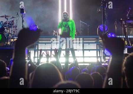 22 agosto 2023, Chula Vista, California, USA: Simon le Bon della rock band inglese Duran Duran si esibisce dal vivo in concerto al North Island Credit Union Amphitheater di Chula Vista. (Immagine di credito: © K.C. Alfred/ZUMA Press Wire) SOLO USO EDITORIALE! Non per USO commerciale! Foto Stock