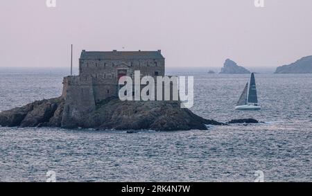 Vista mare da Saint-Malo, Francia Foto Stock