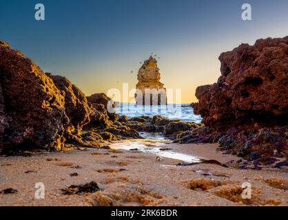 Una spettacolare bellezza del tramonto a Lagos, Portogallo. Foto Stock