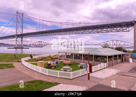 Outboard Bar by Scotts at South Queensferry Stock Photo