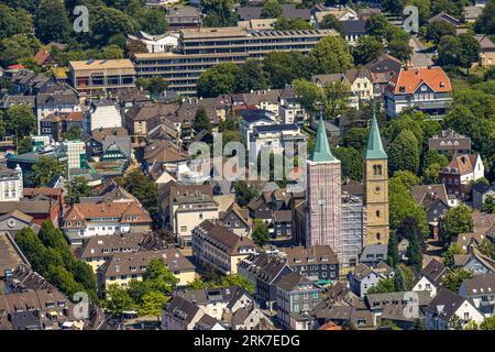 Vista aerea, Evang. Christuskirche, cantiere con ristrutturazione e campanile coperto, Schwelm, zona della Ruhr, Renania settentrionale-Vestfalia, Germania, Worsh Foto Stock