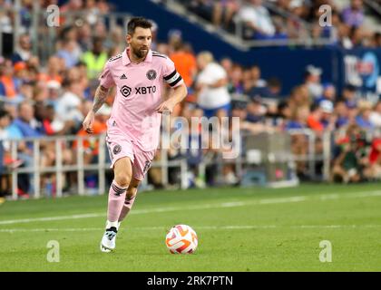 23 agosto 2023: Lionel messi dell'inter Miami CF gioca la palla durante una partita di calcio della Lamar Hunt US Open Cup tra FC Cincinnati e Inter Miami CF al Nippert Stadium di Cincinnati, Ohio. Kevin Schultz/CSM Foto Stock