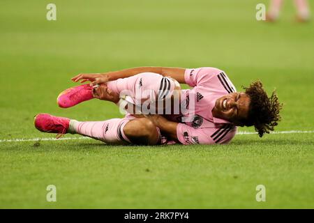 23 agosto 2023: David Ruiz dell'Inter Miami CF si trova sul terreno durante una partita di calcio della Lamar Hunt US Open Cup tra FC Cincinnati e Inter Miami CF al Nippert Stadium di Cincinnati, Ohio. Kevin Schultz/CSM Foto Stock
