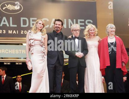 Bildnummer: 54050811  Datum: 15.05.2010  Copyright: imago/Xinhua (100516) -- CANNES, May 16, 2010 (Xinhua) -- British actress Lucy Punch, US actor Josh Brolin, US director Woody Allen, British-born Australian actress Naomi Watts and British actress Gemma Jones (from L to R) arrive for the screening of You Will Meet a Tall Dark Stranger presented out of competition at the 63rd Cannes Film Festival in Cannes, France, May 15, 2010. (Xinhua/Xiao He) (yc) (3)FRANCE-CANNES-WOODY ALLEN PUBLICATIONxNOTxINxCHN People Kultur Entertainment Film 63. Internationale Filmfestspiele Cannes Filmfestival Premie Stock Photo