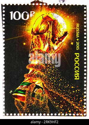 MOSCA, RUSSIA - 30 OTTOBRE 2022: Il francobollo stampato in Russia mostra la Coppa del mondo FIFA, 2018, Russia, serie, circa 2015 Foto Stock