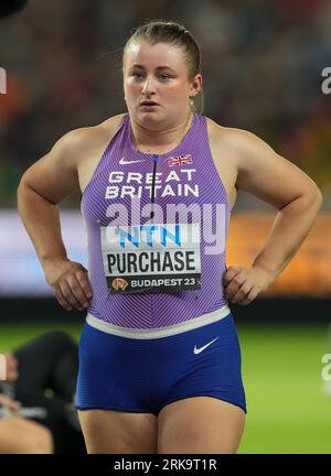 L'acquisto Anna della Gran Bretagna compete nella finale del lancio del martello femminile il sesto giorno dei Campionati mondiali di atletica leggera presso il Centro Nazionale di atletica leggera di Budapest, Ungheria. Data foto: Giovedì 24 agosto 2023. Foto Stock