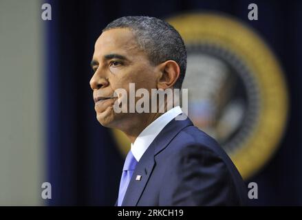 Bildnummer: 54766583 Datum: 22.12.2010 Copyright: imago/Xinhua (101222) - WASHINGTON, 22 dicembre 2010 (Xinhua) - il presidente degli Stati Uniti Barack Obama ospita una conferenza stampa alla Casa Bianca di Washington D.C., capitale degli Stati Uniti, 22 dicembre 2010. Il Senato degli Stati Uniti ha votato mercoledì per ratificare il nuovo trattato di riduzione delle armi strategiche (START) con la Russia, consegnando al presidente Barack Obama il suo principale obiettivo di politica estera mentre la sessione del Congresso volge al termine (Xinhua/Zhang Jun) US-RUSSIA-NUCLEAR ARM-TREATY PUBLICATIONxNOTxINxCHN People Politik premiumd kbdig xsp 2010 quer o0 PK Bild Foto Stock