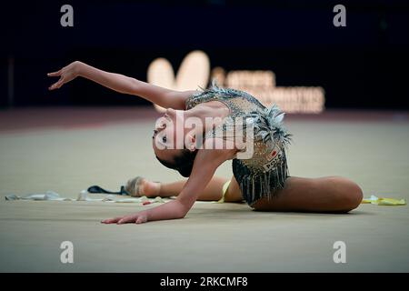 Valencia, Spagna. 24 agosto 2023. Il giapponese Kita mirano gareggia durante la qualificazione individuale del nastro ai 40° Campionati mondiali di ginnastica ritmica FIG a Valencia, in Spagna, 24 agosto 2023. Crediti: Pablo Morano/Xinhua/Alamy Live News Foto Stock