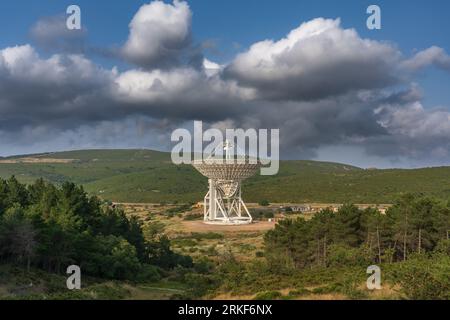 SRT - Sardinia radio Telescope Foto Stock