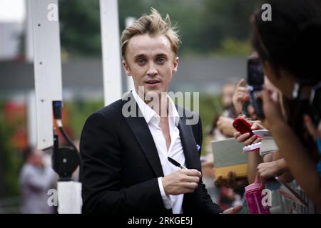 Bildnummer: 55586034  Datum: 11.07.2011  Copyright: imago/Xinhua (110711) -- NEW YORK, July 11, 2011 (Xinhua) -- Actor Tom Felton attends the US premiere of Harry Potter and the Deathly Hallows: Part 2 , at the Lincoln Center in New York, the United States, July 11, 2011. (Xinhua/Zhu Wei)(wjd) US-HARRY POTTER-PREMIERE PUBLICATIONxNOTxINxCHN Entertainment Kultur People Film Filmpremiere und die Heiligtümer des Todes premiumd xns x0x 2011 quer Highlight     Bildnummer 55586034 Date 11 07 2011 Copyright Imago XINHUA  New York July 11 2011 XINHUA Actor Tom Felton Attends The U.S. Premiere of Harry Foto Stock