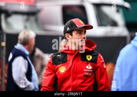 Zandvoort, Mezzolombardo, Paesi Bassi. 24 agosto 2023. CHARLES LECLERC di Monaco e Scuderia Ferrari è visto durante i preparativi del Gran Premio d'Olanda di Formula 1 FIA 2023 sul circuito Zandvoort di Zandvoort, nei Paesi Bassi. (Immagine di credito: © Daisy Facinelli/ZUMA Press Wire) SOLO USO EDITORIALE! Non per USO commerciale! Foto Stock