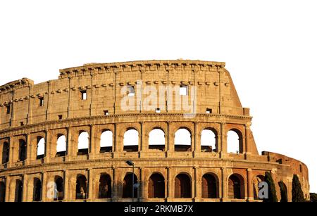 Colosseo isolato su sfondo bianco, Roma Italia Foto Stock