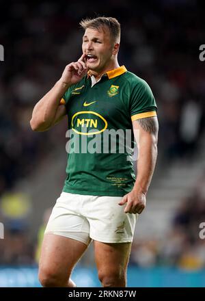 Il sudafricano Andre Esterhuizen grida istruzioni durante la partita internazionale al Twickenham Stadium di Londra. Data immagine: Venerdì 25 agosto 2023. Foto Stock