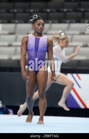 San Jose, California, USA. 25 agosto 2023. Simone Biles (224) prima della competizione agli Xfinity U.S. Gymnastics Championships 2023 al SAP Center di San Jose, California, venerdì 25 agosto 2023. (Immagine di credito: © David G. McIntyre/ZUMA Press Wire) SOLO USO EDITORIALE! Non per USO commerciale! Foto Stock