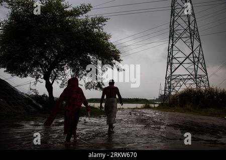 Foto esclusiva del Rainy Day, cielo nuvoloso, questa immagine è stata scattata il 14 settembre 2022, da Ruhitpur, Bangladesh Foto Stock