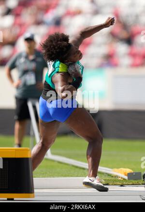 Budapest, HUN, 26 agosto 2023 Ana Silva (POR) in azione durante il turno di qualificazione dei Campionati del mondo di atletica leggera 2023 National Athletics Centre Budapest presso il National Athletics Centre Budapest Ungheria il 26 2023 agosto Alamy Live News Foto Stock