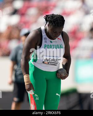 Budapest, HUN, 26 agosto 2023 Jessica Inchude (POR) in azione durante il turno di qualificazione shot put al World Athletics Championships 2023 National Athletics Centre Budapest al National Athletics Centre Budapest Ungheria il 26 2023 agosto Alamy Live News Foto Stock