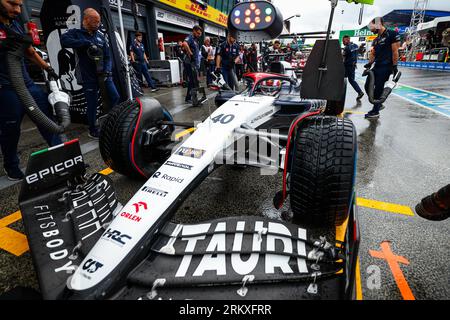 Zandvoort, paga Bas. 26 agosto 2023. 40 LAWSON Liam (nzl), Scuderia AlphaTauri AT04, action pitlane durante il Gran Premio olandese di Formula 1 2023 di Heineken, 13° round del Campionato Mondiale di Formula 1 2023 dal 25 al 28 agosto 2023 sul circuito di Zandvoort, a Zandvoort, Paesi Bassi - foto Florent Gooden/DPPI Credit: DPPI Media/Alamy Live News Foto Stock