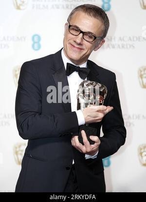 Bildnummer: 59202661  Datum: 10.02.2013  Copyright: imago/Xinhua (130211) -- LONDON, Feb. 10, 2013 (Xinhua) -- Austrian-German actor Christoph Waltz poses with the award for best supporting actor for his performance in the film Django Unchained in the press room of the BAFTA British Academy Film Awards 2013 at the Royal Opera House in London, Britain, on Feb.10, 2013. (Xinhua/Wang Lili)(ctt) BRITAIN-LONDON-FILM-BAFTA-AWARDS 2013 PUBLICATIONxNOTxINxCHN Kultur Entertainment People Film Preisträger Trophäe xas x0x 2013 hoch premiumd Aufmacher     59202661 Date 10 02 2013 Copyright Imago XINHUA  L Stock Photo