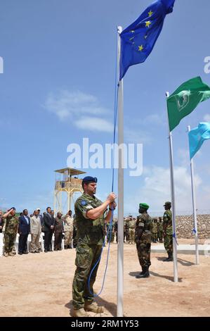 Bildnummer: 59650272  Datum: 15.05.2013  Copyright: imago/Xinhua (130515) -- MOGADISHU, May 15, 2013 (Xinhua) -- Members of the European Union Training Mission (EUTM) attend a ceremony to launch the mission in Somali capital of Mogadishu on May 15, 2013. The EUTM has opened its course in Somalia to help government forces battle rebels in the Horn of Africa country. (Xinhua/Faisal Isse) SOMALIA-MOGADISHU-MILITARY-EU PUBLICATIONxNOTxINxCHN Politik Soldat EU xas x0x 2013 hoch premiumd      59650272 Date 15 05 2013 Copyright Imago XINHUA  Mogadishu May 15 2013 XINHUA Members of The European Union Stock Photo