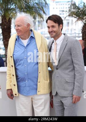 Bildnummer: 59684779  Datum: 23.05.2013  Copyright: imago/Xinhua (130523) -- CANNES, May 23, 2013 (Xinhua) -- US actors Bruce Dern (L) and Will Forte pose during a photocall for the film Nebraska presented in Competition at the 66th edition of the Cannes Film Festival in Cannes, France, May 23, 2013. (Xinhua/Gao Jing) FRANCE-CANNES-FILM FESTIVAL-NEBRASKA-PHOTOCALL PUBLICATIONxNOTxINxCHN Kultur Entertainment People Film 66 Internationale Filmfestspiele Cannes Photocall xcb x0x 2013 hoch premiumd      59684779 Date 23 05 2013 Copyright Imago XINHUA  Cannes May 23 2013 XINHUA U.S. Actors Bruce De Stock Photo