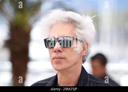 Bildnummer: 59701297  Datum: 25.05.2013  Copyright: imago/Xinhua Director Jim Jarmusch poses during a photocall for the film Only Lovers Left Alive presented in Competition at the 66th edition of the Cannes Film Festival in Cannes, on May 25, 2013. (Xinhua/Gao Jing)(ybg) FRANCE-CANNES-FILM FESTIVAL-ONLY LOVERS LEFT ALIVE-PHOTOCALL PUBLICATIONxNOTxINxCHN Kultur Entertainment People Film 66 Internationale Filmfestspiele Cannes Photocall Porträt xsp x0x 2013 quer     59701297 Date 25 05 2013 Copyright Imago XINHUA Director Jim Jarmusch Poses during a photo call for The Film Only Lovers left Herre Stock Photo