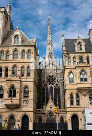 La Grace Church School è un edificio gotico sulla Fourth Avenue nel Greenwich Village, 2023, New York City, USA Foto Stock