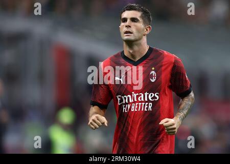 Milano, Italia. 26 agosto 2023. Christian Pulisic dell'AC Milan guarda in scena durante la partita di serie A tra l'AC Milan e il Torino FC allo Stadio Giuseppe Meazza il 26 agosto 2023 a Milano. Crediti: Marco Canoniero/Alamy Live News Foto Stock