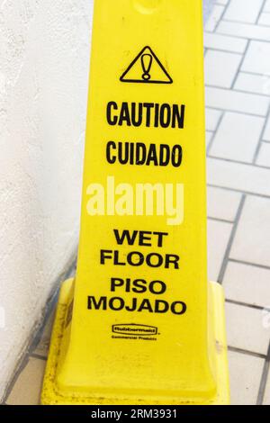 Daytona Beach Shores Florida, Holiday Inn Express & Suites Oceanfront Daytona Beach Shores IHG hotel, piano bagnato, interno interno interno, caldo Foto Stock