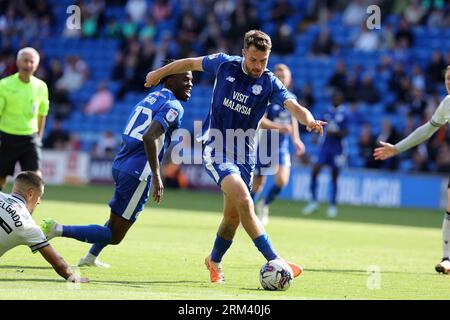 Cardiff, Regno Unito. 26 agosto 2023. Aaron Ramsey della città di Cardiff in azione. Partita di campionato EFL Skybet, Cardiff City contro Sheffield mercoledì al Cardiff City Stadium di Cardiff, Galles, sabato 26 agosto 2023. Questa immagine può essere utilizzata solo per scopi editoriali. Solo per uso editoriale, foto di Andrew Orchard/Andrew Orchard fotografia sportiva/Alamy Live news credito: Andrew Orchard fotografia sportiva/Alamy Live News Foto Stock