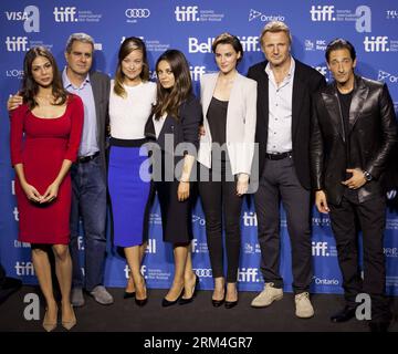 Bildnummer: 60459222 Datum: 10.09.2013 Copyright: imago/Xinhua (130911) -- TORONTO, (Xinhua) -- l'attrice Moran Atias, il produttore Michael Nozik, l'attrice Olivia Wilde, Mila Kunis e Loan Chabanol, l'attore Liam Neeson e Adrien Brody (L-R) partecipano alla conferenza stampa del film The Third Person durante il 38 ° Toronto International Film Festival a Toronto, Canada, 10 settembre 2013. (Xinhua/Zou Zheng) (Aceria) CANADA-TORONTO-38TH INTERNATIONAL FILM FESTIVAL-FILM THE THIRD PERSON PUBLICATIONxNOTxINxCHN Entertainment People x0x xkg 2013 quadrat Premiumd 60459222 Data 10 09 2013 Copyright Imago XINHU Foto Stock