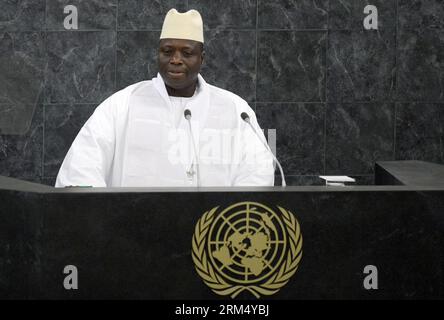 Bildnummer: 60534662 Datum: 27.09.2013 Copyright: imago/Xinhua (130927) -- NEW YORK, 27 settembre 2013 (Xinhua) -- il presidente del Gambia Yahya Jammeh affronta il dibattito generale della 68a Assemblea generale delle Nazioni Unite, presso la sede delle Nazioni Unite a New York, il 27 settembre 2013. (Xinhua/Wang lei) (lyx) ASSEMBLEA GENERALE delle Nazioni Unite-GAMBIA PUBLICATIONxNOTxINxCHN People Politik Porträt un Vereinte Nationen Generalversammlung xdp x0x 2013 quer 60534662 Data 27 09 2013 Copyright Imago XINHUA New York Sept 27 2013 XINHUA Presidente del Gambia Yahya Jammeh affronta il dibattito generale della 68esima United Natio Foto Stock