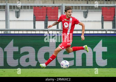 Andrea Colpani (#28 AC Monza) durante la partita di calcio del campionato italiano di serie A tra AC Monza e Empoli FC il 26 agosto 2023 allo stadio U-Power di Monza, Italia credito: Independent Photo Agency/Alamy Live News Foto Stock