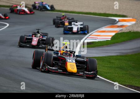 10 HADJAR Isack (fra), HiTech Grand Prix, Dallara F2, azione durante l'undicesima prova del Campionato FIA di Formula 2 2023 dal 25 al 28 agosto 2023 sul circuito di Zandvoort, a Zandvoort, Paesi Bassi Foto Stock