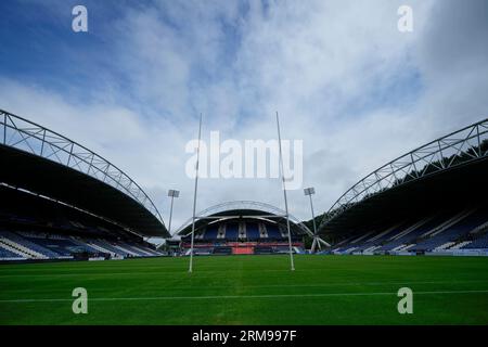 Huddersfield, Regno Unito. 27 agosto 2023. Una visione generale del John Smiths Stadium prima della partita Betfred Super League Round 23 Huddersfield Giants vs Leeds Rhinos al John Smith's Stadium, Huddersfield, Regno Unito, 27 agosto 2023 (foto di Steve Flynn/News Images) a Huddersfield, Regno Unito il 27/8/2023. (Foto di Steve Flynn/News Images/Sipa USA) credito: SIPA USA/Alamy Live News Foto Stock