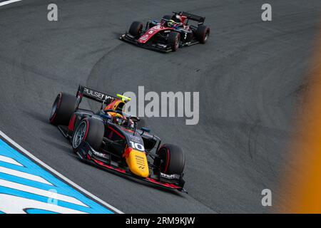 10 HADJAR Isack (fra), HiTech Grand Prix, Dallara F2, azione durante l'undicesima prova del Campionato FIA di Formula 2 2023 dal 25 al 28 agosto 2023 sul circuito di Zandvoort, a Zandvoort, Paesi Bassi Foto Stock