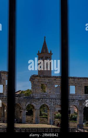 Anfiteatro di Pola attrazioni turistiche arena gladiatoriale in Croazia Foto Stock