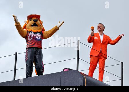 Zandvoort, Paesi Bassi. 27 agosto 2023. Atmosfera del circuito. Campionato del mondo di Formula 1, Rd 14, Gran Premio d'Olanda, domenica 27 agosto 2023. Zandvoort, Paesi Bassi. Crediti: James Moy/Alamy Live News Foto Stock