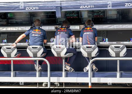 CIRCUITO ZANDVOORT, PAESI BASSI - AGOSTO 25: Christian Horner, Red Bull Racing RB19 durante il Gran Premio d'Olanda sul circuito Zandvoort venerdì 25 agosto 2023 a Zandvoort, Paesi Bassi. (Foto di Michael Potts/BSR Agency) credito: BSR Agency/Alamy Live News Foto Stock