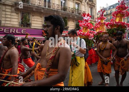 Parigi, Francia, 27 agosto 2023. Festival del dio Ganesh. La comunità indù e tamil celebra il compleanno dell'elefante dio Ganesh, Ganesh Chaturthi, a Parigi, in Francia, il 27 agosto, 2023. crediti: Elena Dijour/Alamy Live News. Foto Stock