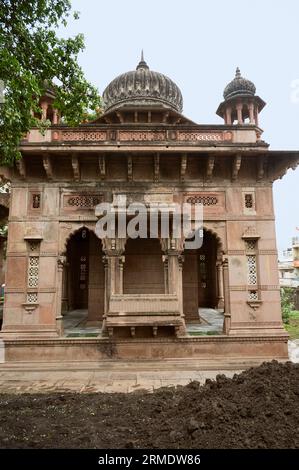 Chhattris dei governanti principeschi di Dhar, la famiglia Punwar, situata a Dhar, Madhya Pradesh, India Foto Stock