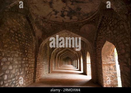 Interni della Tomba di Darya Khan, situata a Mandu, Madhya Pradesh, India Foto Stock