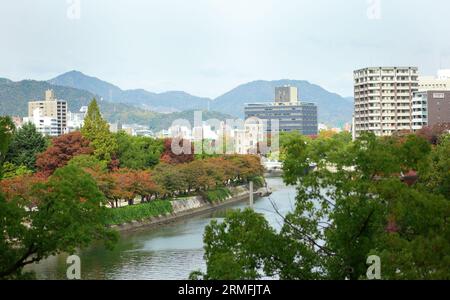 L'Atomic Dome, ex Hiroshima Industrial Promotion Hall, distrutto dalla prima bomba atomica in guerra il 6 agosto 1945 a Hiroshima, in Giappone Foto Stock