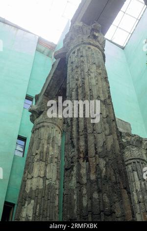 Barcellona, Spagna - 9 agosto 2023 Tempio di Augusto - Patrimonio Romano a Barcellona, ​​Spain Foto Stock