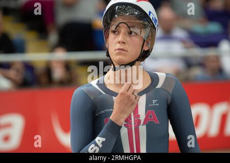 Chloe Dygert prima del suo campionato del mondo di inseguimento individuale femminile ai Campionati del mondo di atletica leggera UCI 2023 a Glasgow, in Scozia Foto Stock