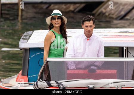 Lido di Venezia, Italia. 29 agosto 2023. Caterina Murino arriva al Lido di Venezia in vista della 80 Mostra Internazionale d'Arte cinematografica di Venezia 2023 il 29 agosto 2023 a Venezia. © foto: Cinzia Camela. Credito: Live Media Publishing Group/Alamy Live News Foto Stock