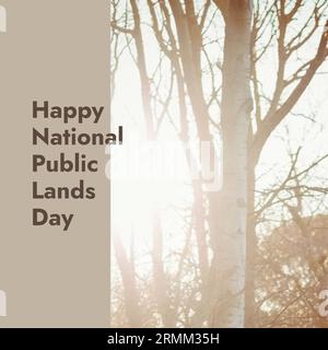 Composito di felice testo del giorno delle terre pubbliche nazionali sugli alberi Foto Stock