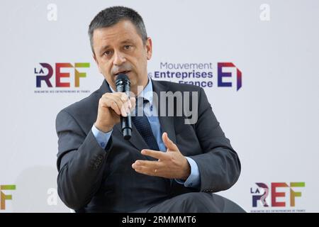 Parigi, Francia. 29 agosto 2023. Parigi, Francia, 29 agosto 2023. Il CEO di EDF Luc Remont partecipa a un incontro degli imprenditori francesi (REF) organizzato dall'associazione francese dei datori di lavoro Movement of the Enterprises of France (MEDEF) presso l'ippodromo di Longchamp a Parigi, il 29 agosto 2023. Foto di Raphael Lafargue/ABACAPRESS.COM Credit: Abaca Press/Alamy Live News Foto Stock
