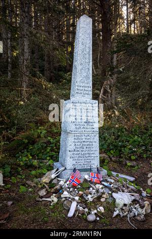 WA23533-00...WASHINGTON - il memoriale norvegese creato in memoria dell'equipaggio perso durante un naufragio nel 1903 ora parte del Parco Nazionale Olimpico. Foto Stock